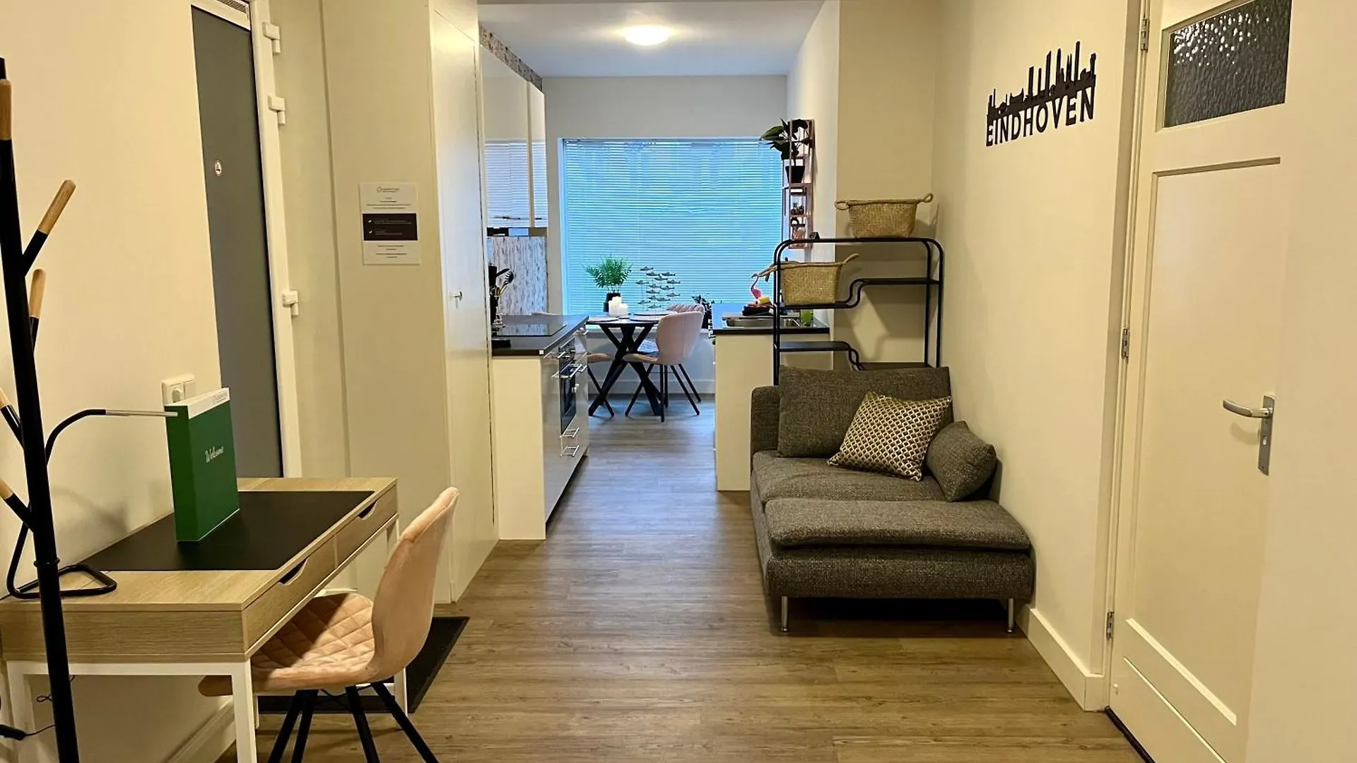 Stylish 50M2 Two-Bedroom Apartment - Sd23K Eindhoven