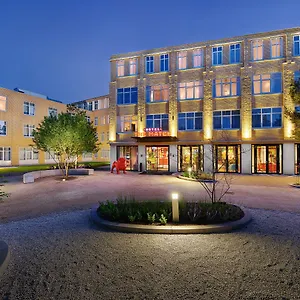 3* Hotel The Match